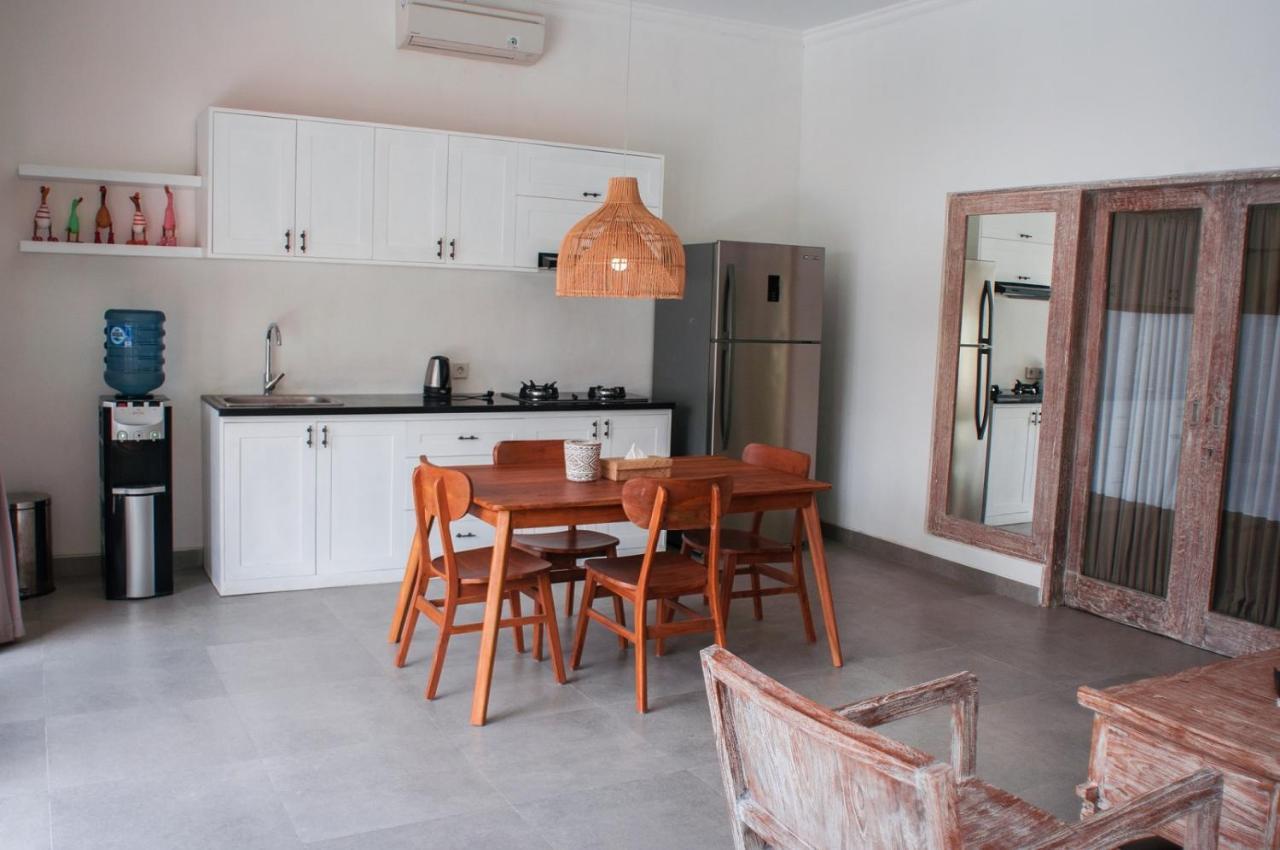 Ambermoon Villas Seminyak Buitenkant foto
