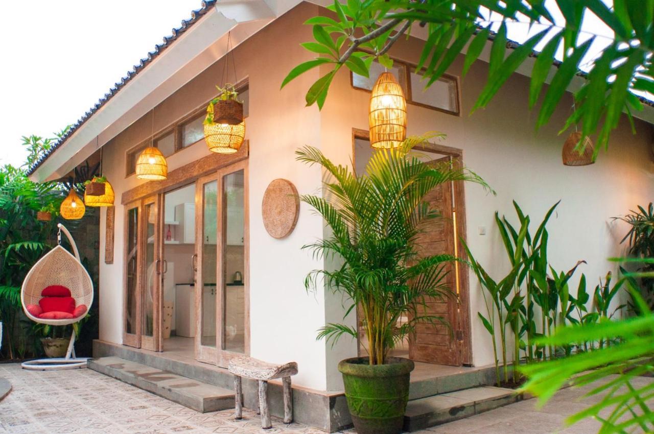 Ambermoon Villas Seminyak Buitenkant foto