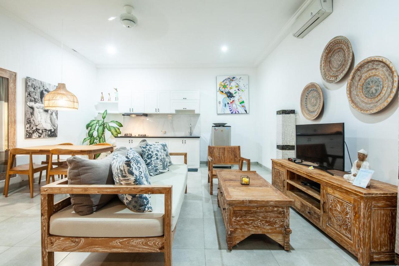 Ambermoon Villas Seminyak Buitenkant foto