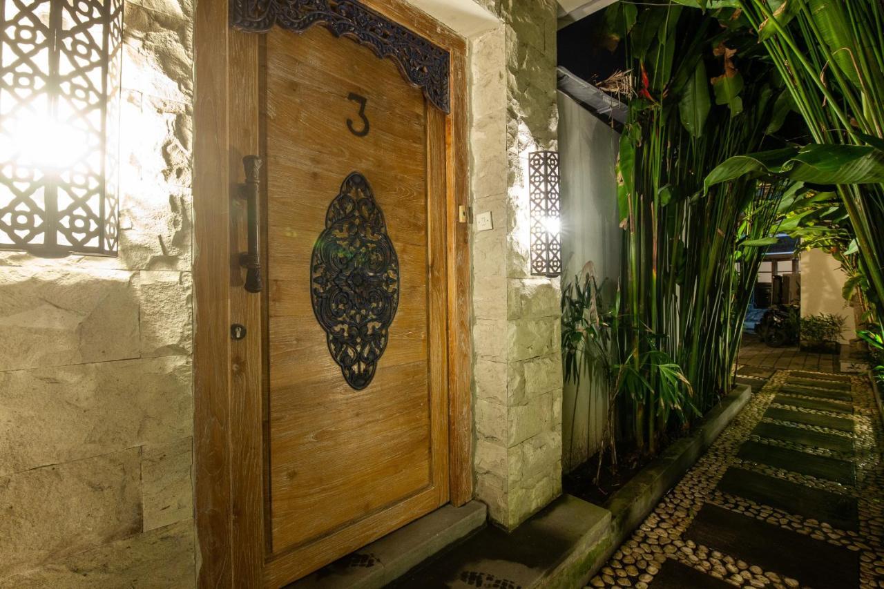 Ambermoon Villas Seminyak Buitenkant foto