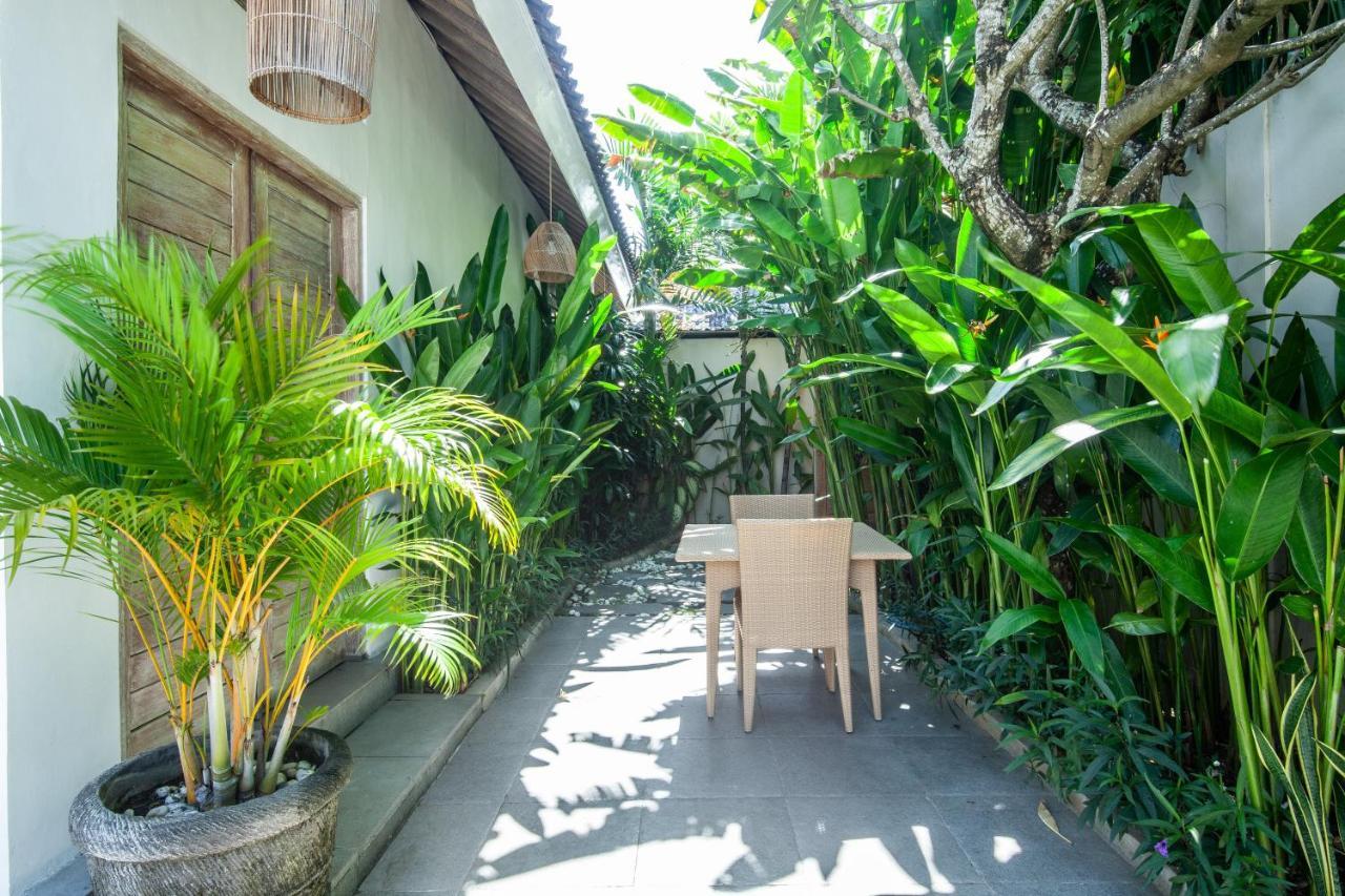 Ambermoon Villas Seminyak Buitenkant foto