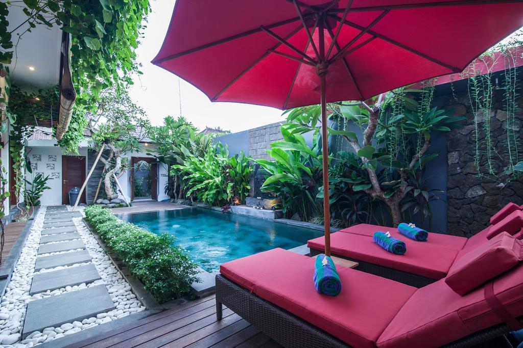 Ambermoon Villas Seminyak Buitenkant foto