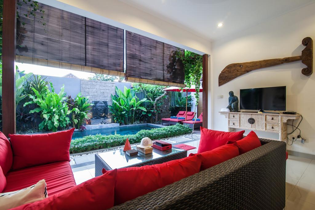 Ambermoon Villas Seminyak Buitenkant foto