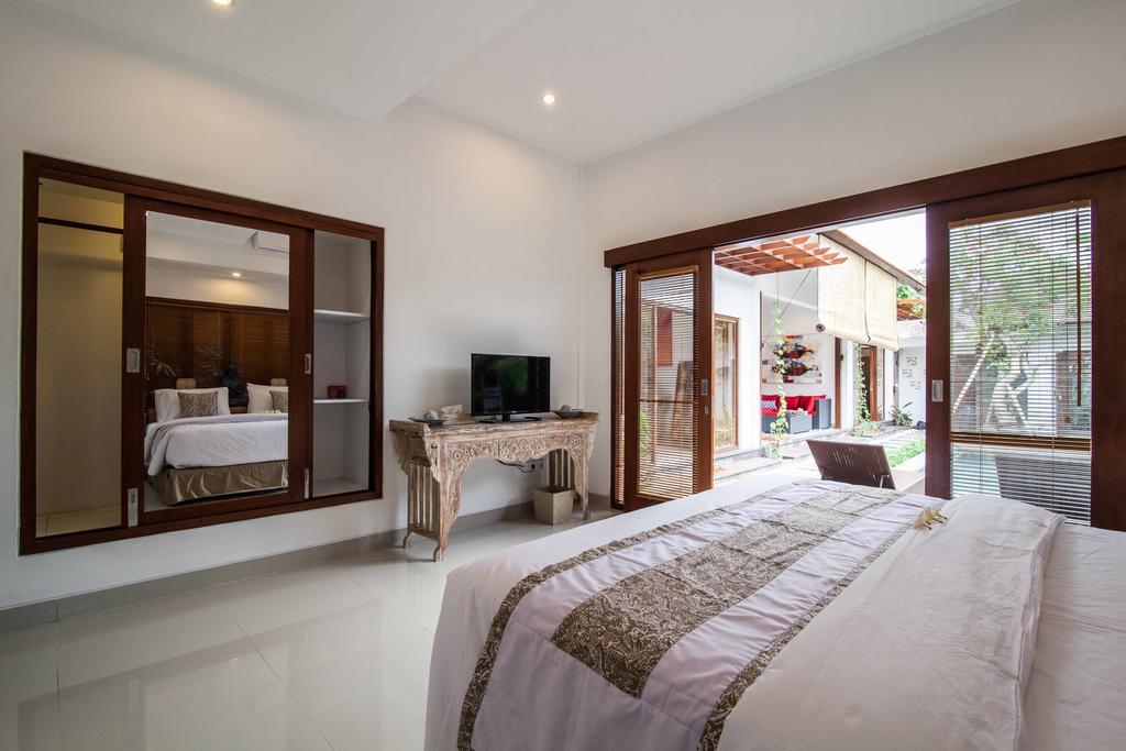Ambermoon Villas Seminyak Buitenkant foto
