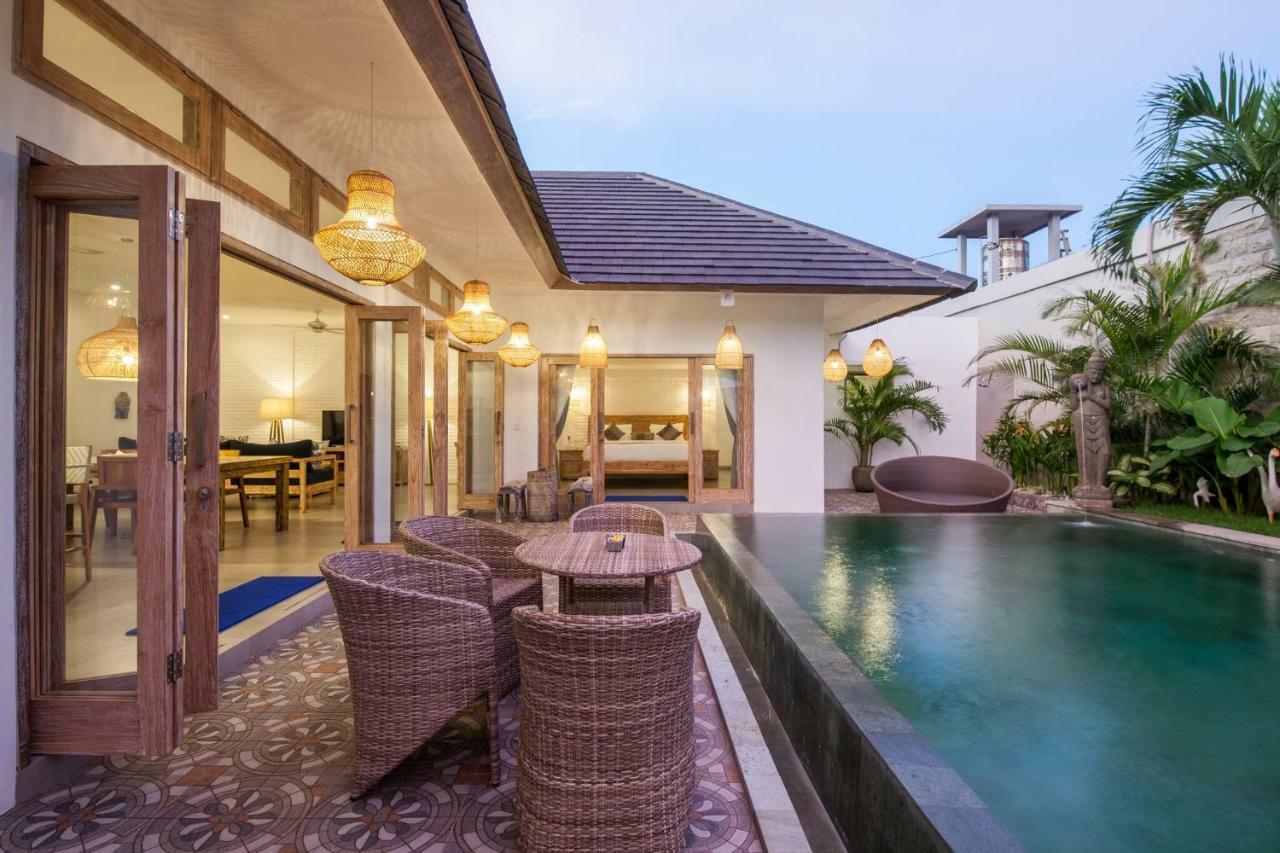 Ambermoon Villas Seminyak Buitenkant foto